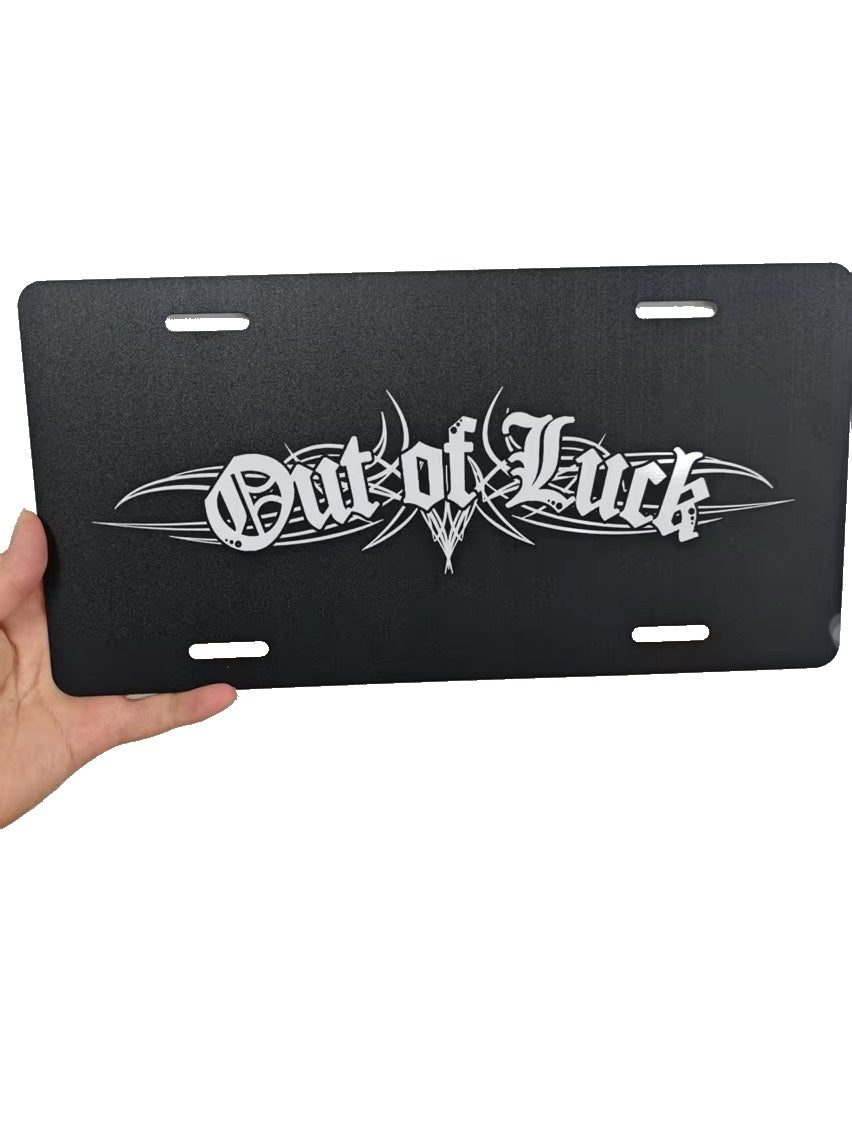 PINSTRIPE PLATE