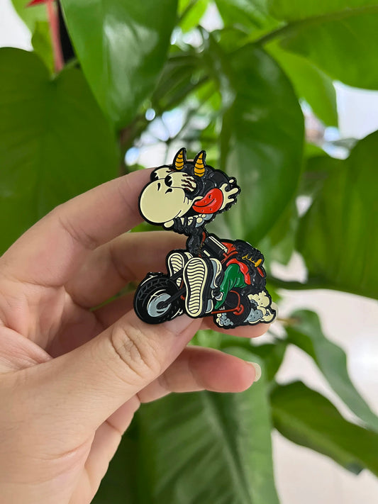 GOATFINK HAT PIN