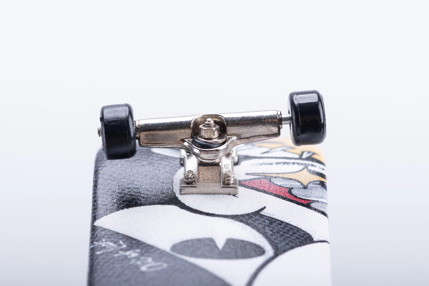 LIMITED EDITION FINGERBOARD